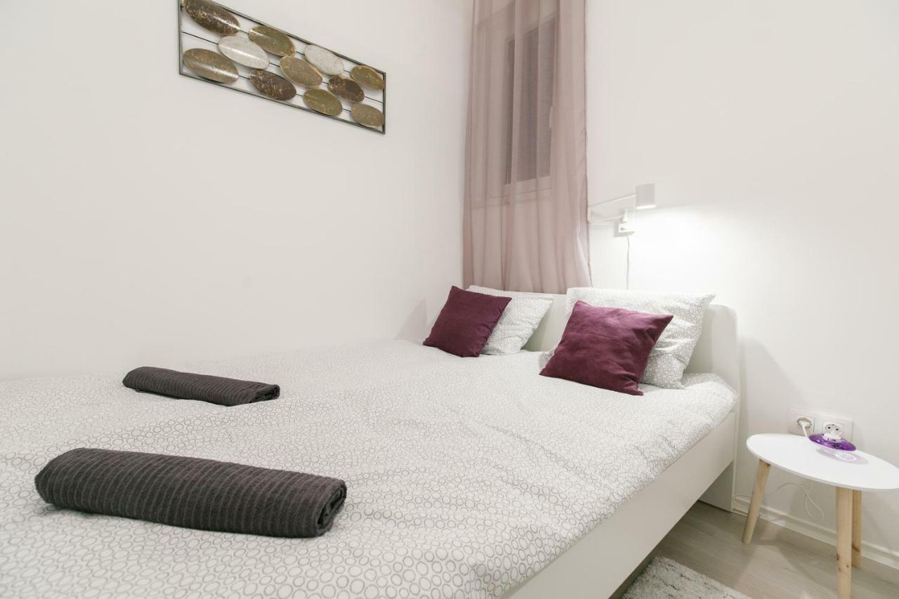 Ella Apartment Budapest Bagian luar foto