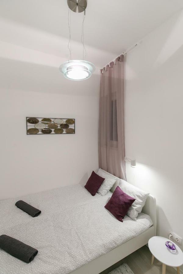 Ella Apartment Budapest Bagian luar foto